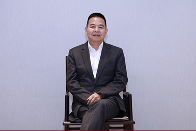 國祥紅木董事長張國強(qiáng)榮獲“2020紅木家具十大風(fēng)云企業(yè)家”